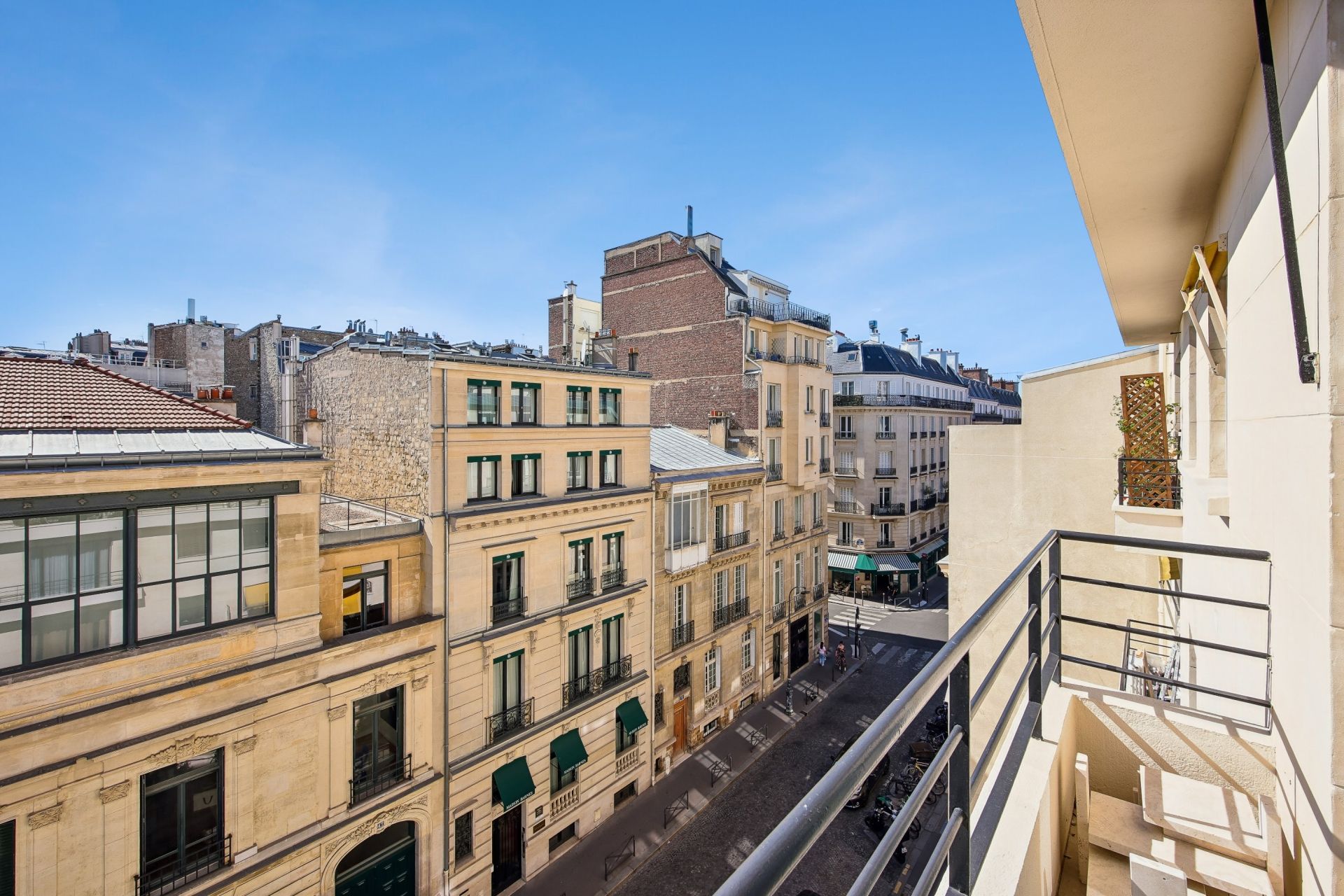 appartement 3 Pièces en vente sur PARIS (75116)