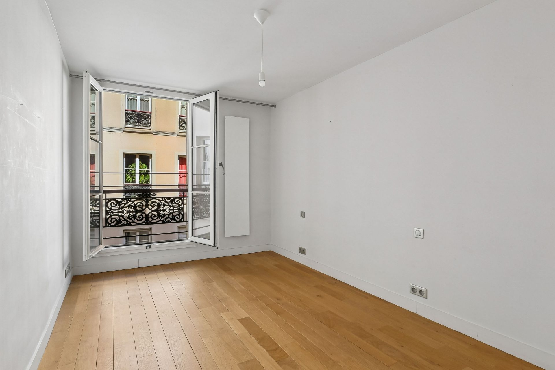 appartement 5 Pièces en location sur PARIS (75008)