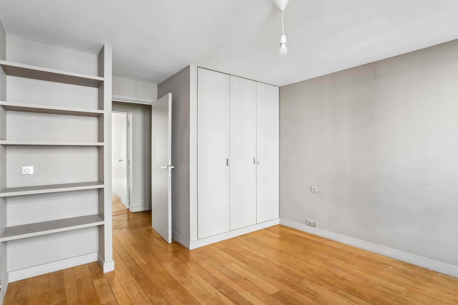 appartement 5 Pièces en location sur PARIS (75008)