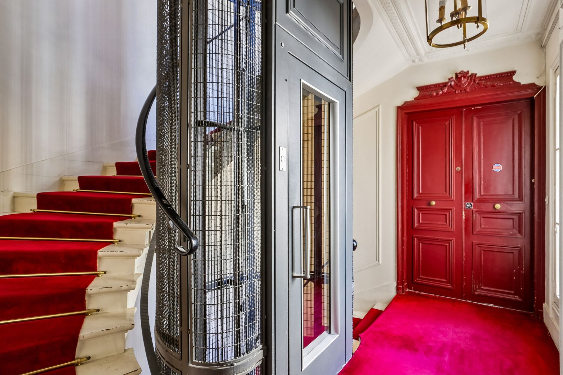 appartement 5 Pièces en location sur PARIS (75008)