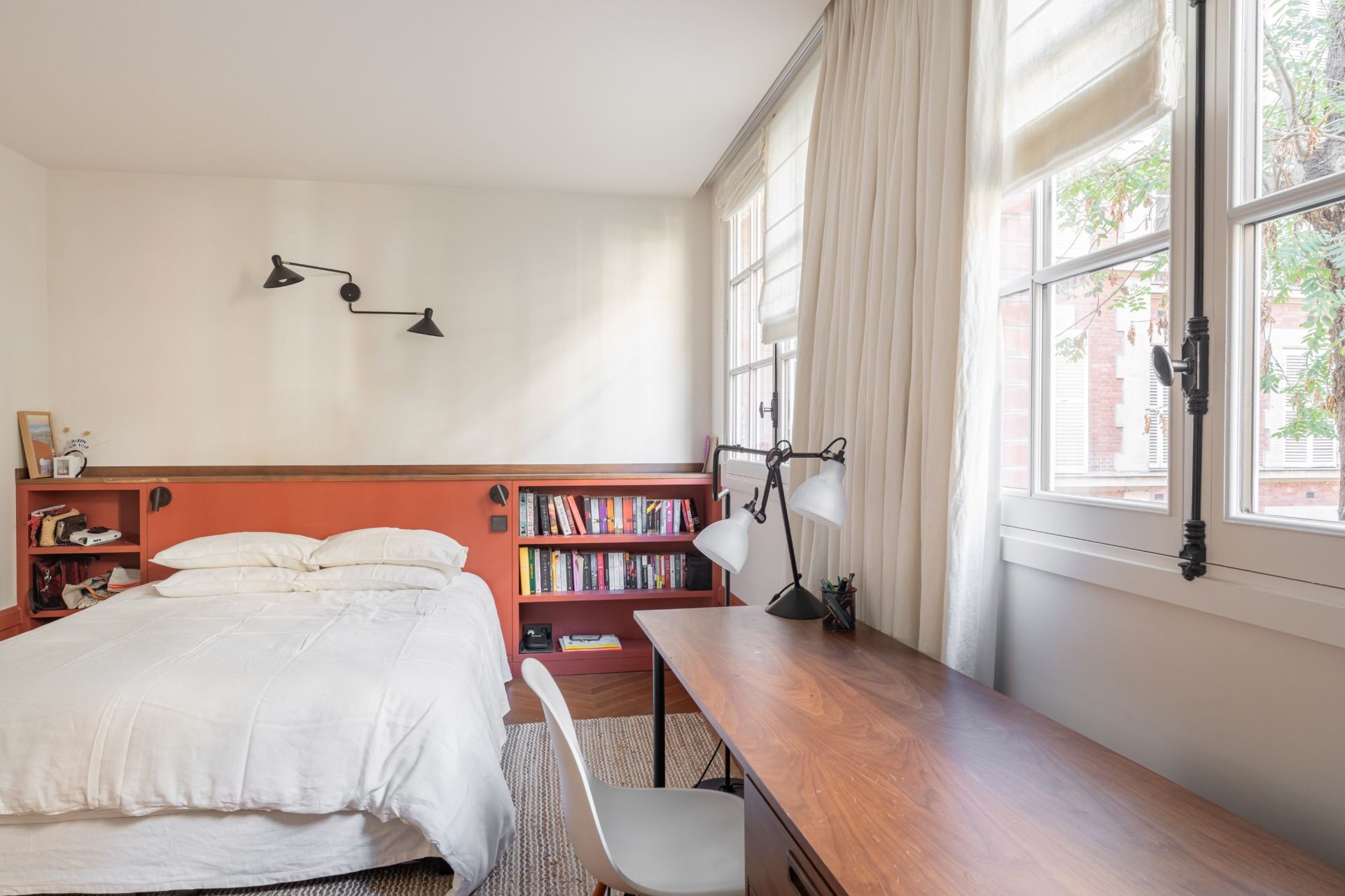 house 10 Rooms for sale on PARIS (75007)