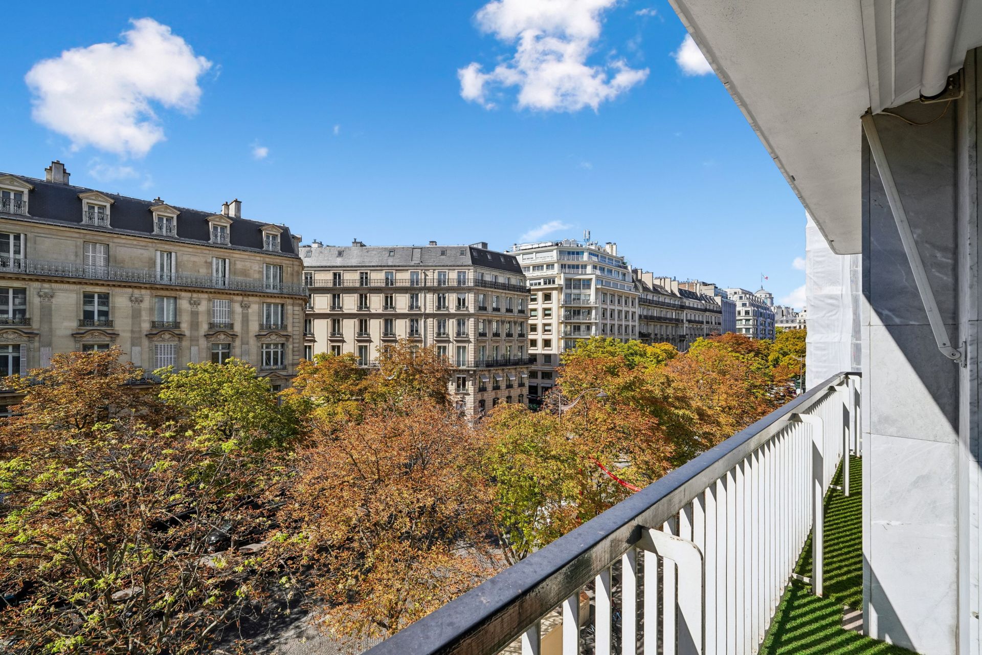 appartement 3 Pièces en vente sur PARIS (75008)