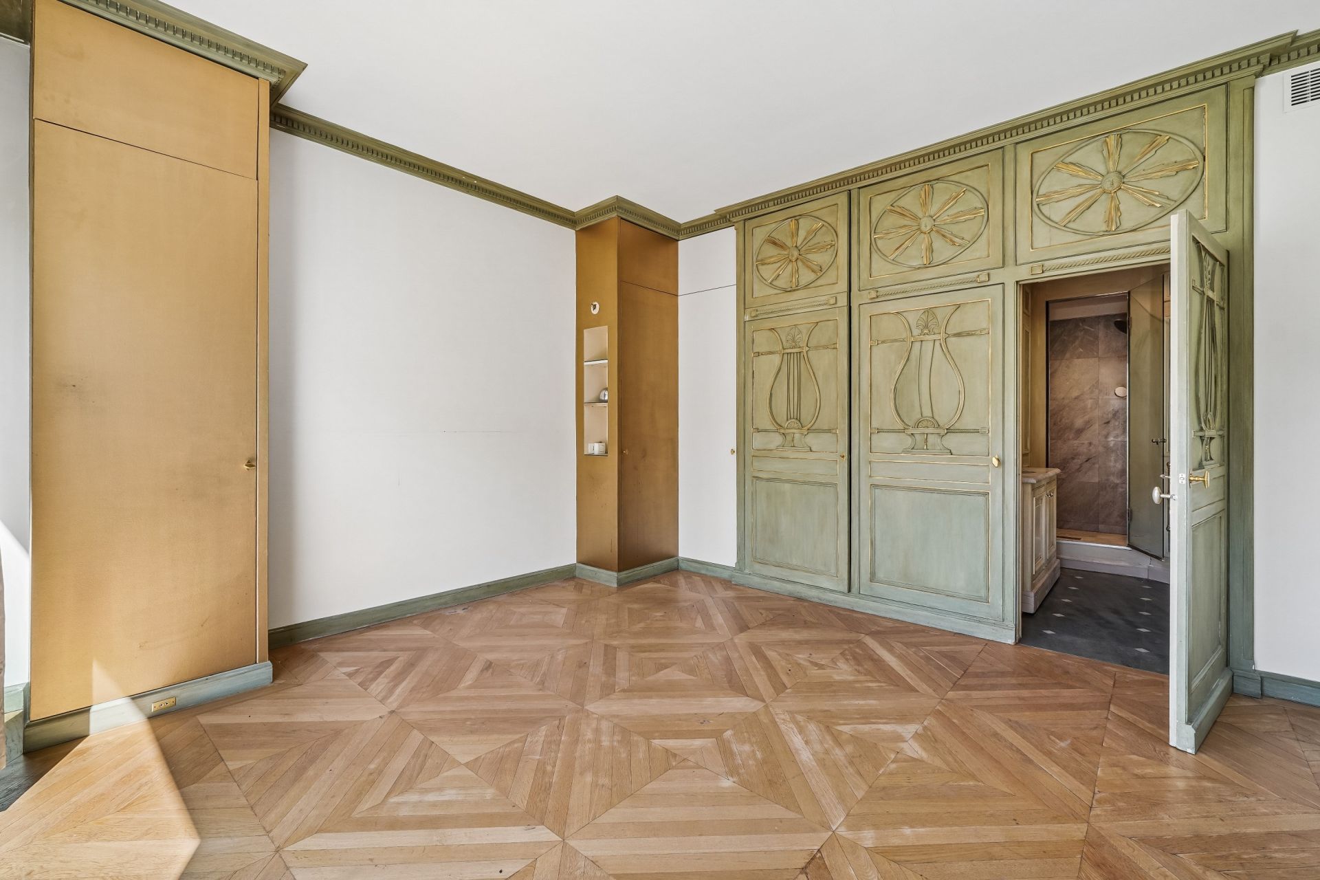 appartement 3 Pièces en vente sur PARIS (75008)