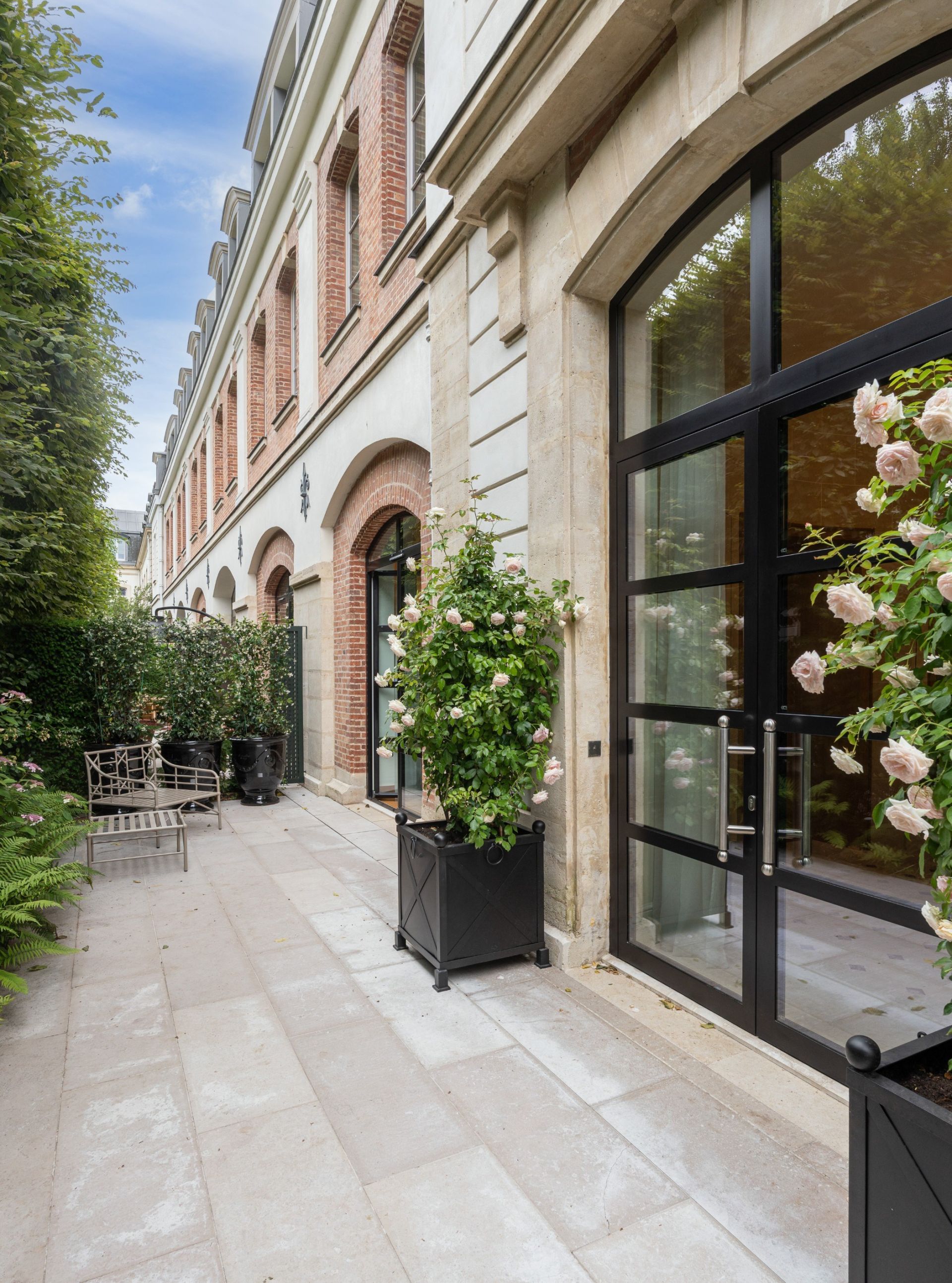 maison 12 Pièces en vente sur PARIS (75007)