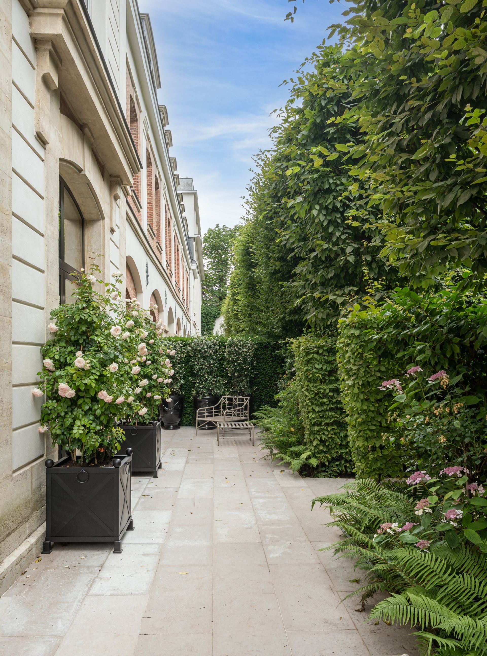 maison 12 Pièces en vente sur PARIS (75007)
