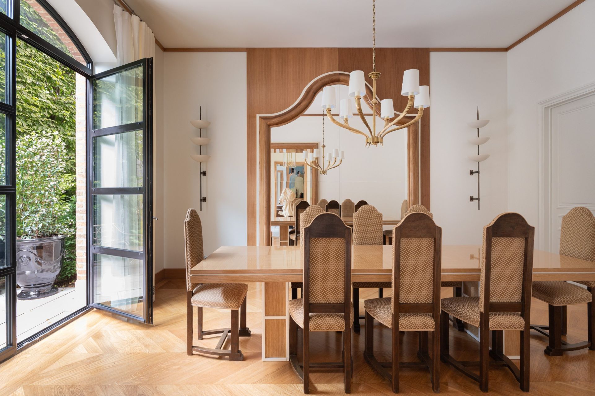 maison 12 Pièces en vente sur PARIS (75007)
