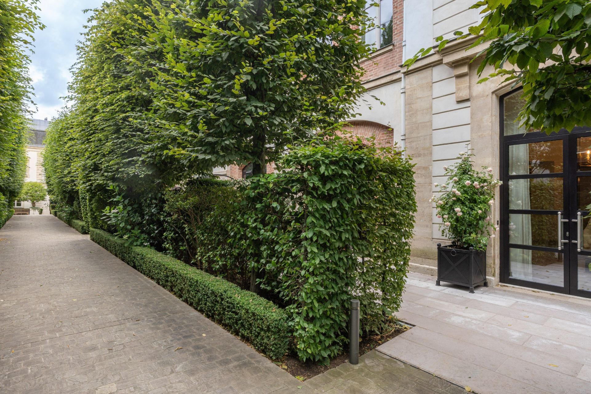 maison 12 Pièces en vente sur PARIS (75007)