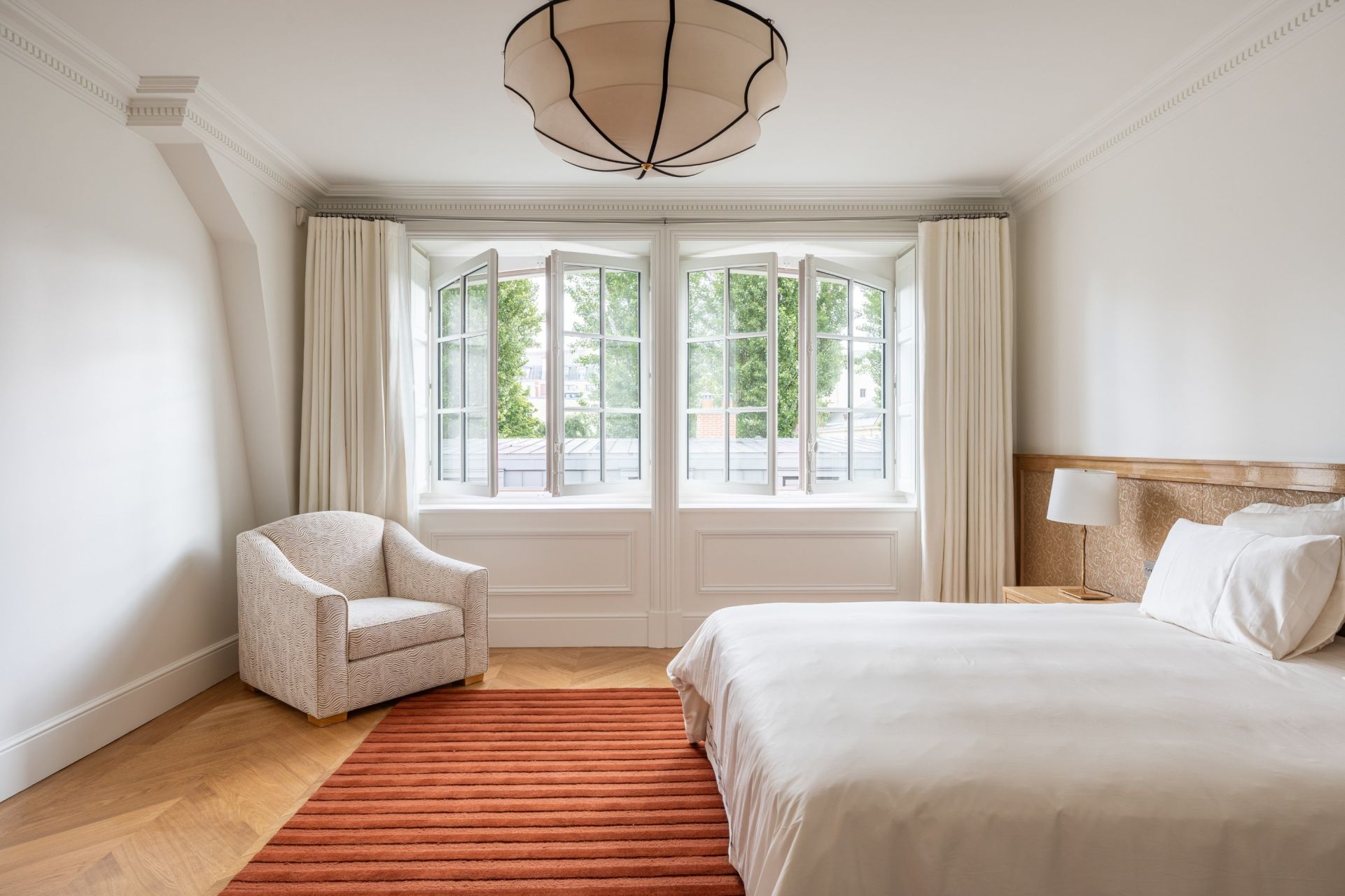 maison 12 Pièces en vente sur PARIS (75007)