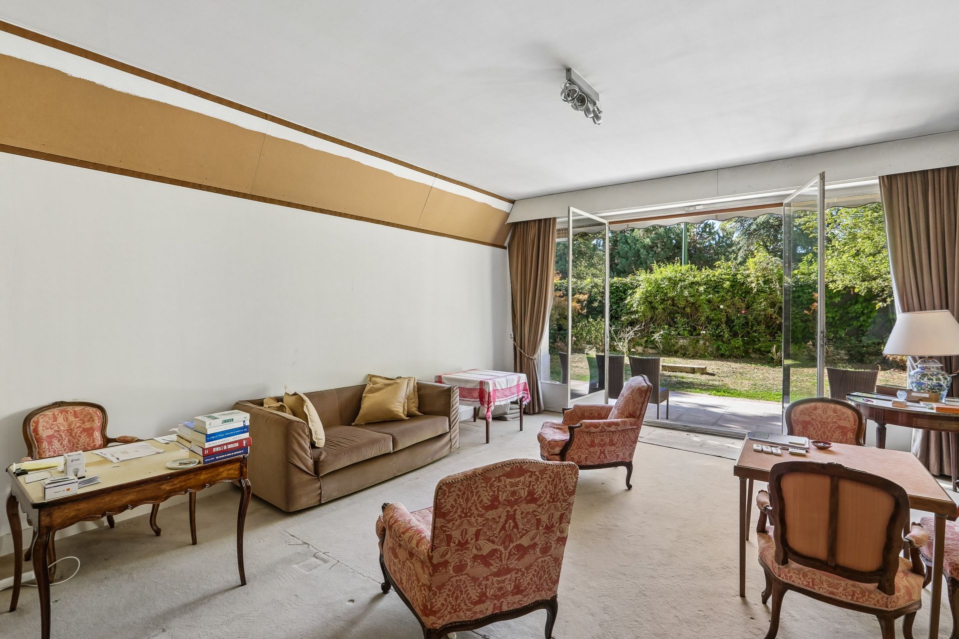 apartment 3 Rooms for sale on PARIS (75016)