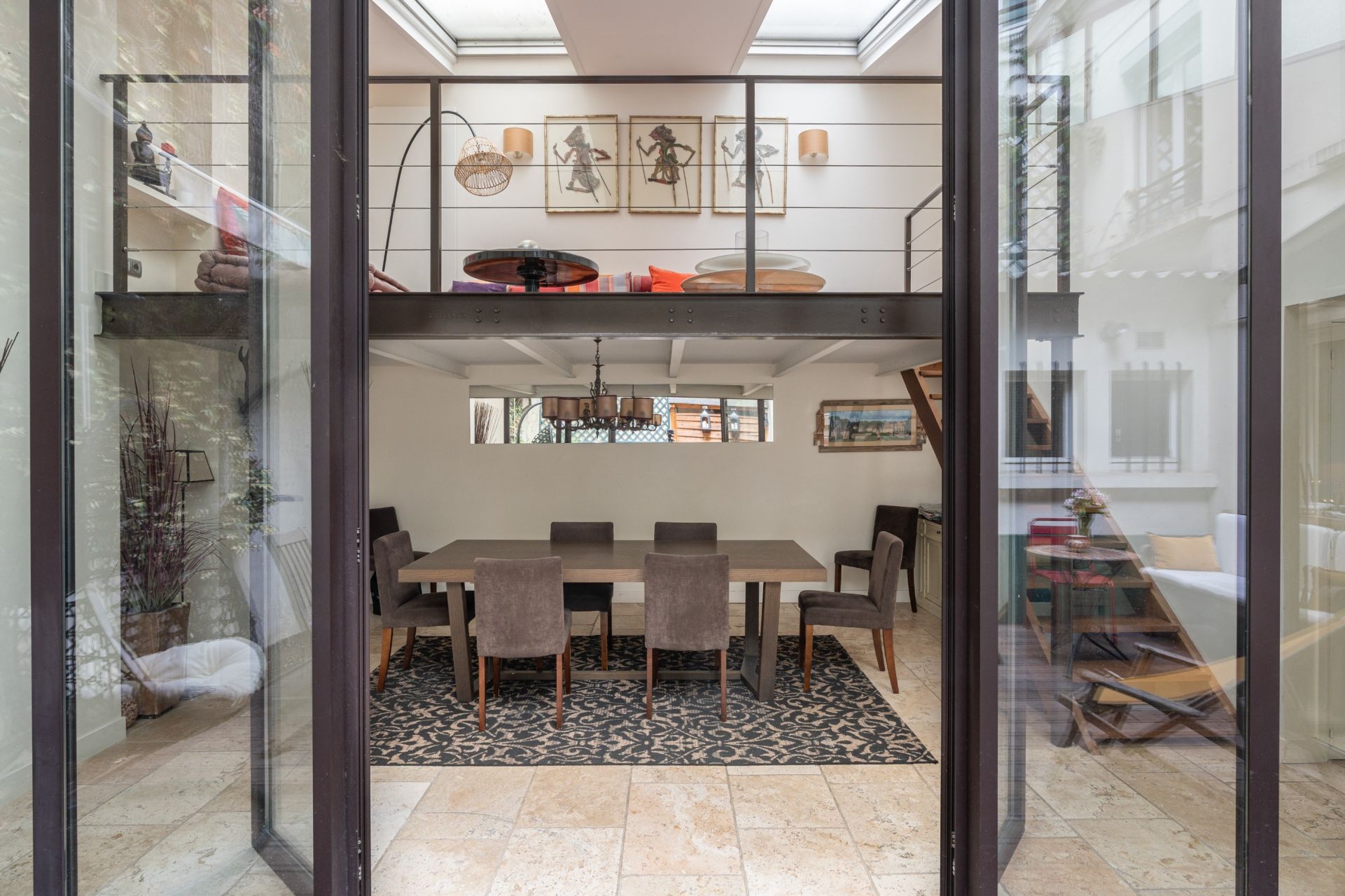 house 7 Rooms for sale on PARIS (75007)