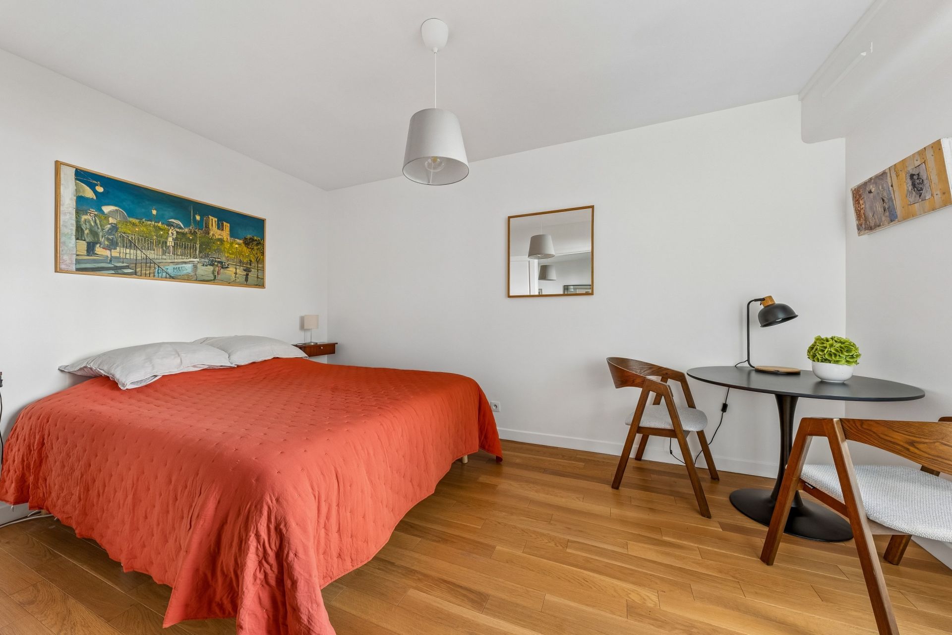 apartment 2 Rooms for sale on PARIS (75007)