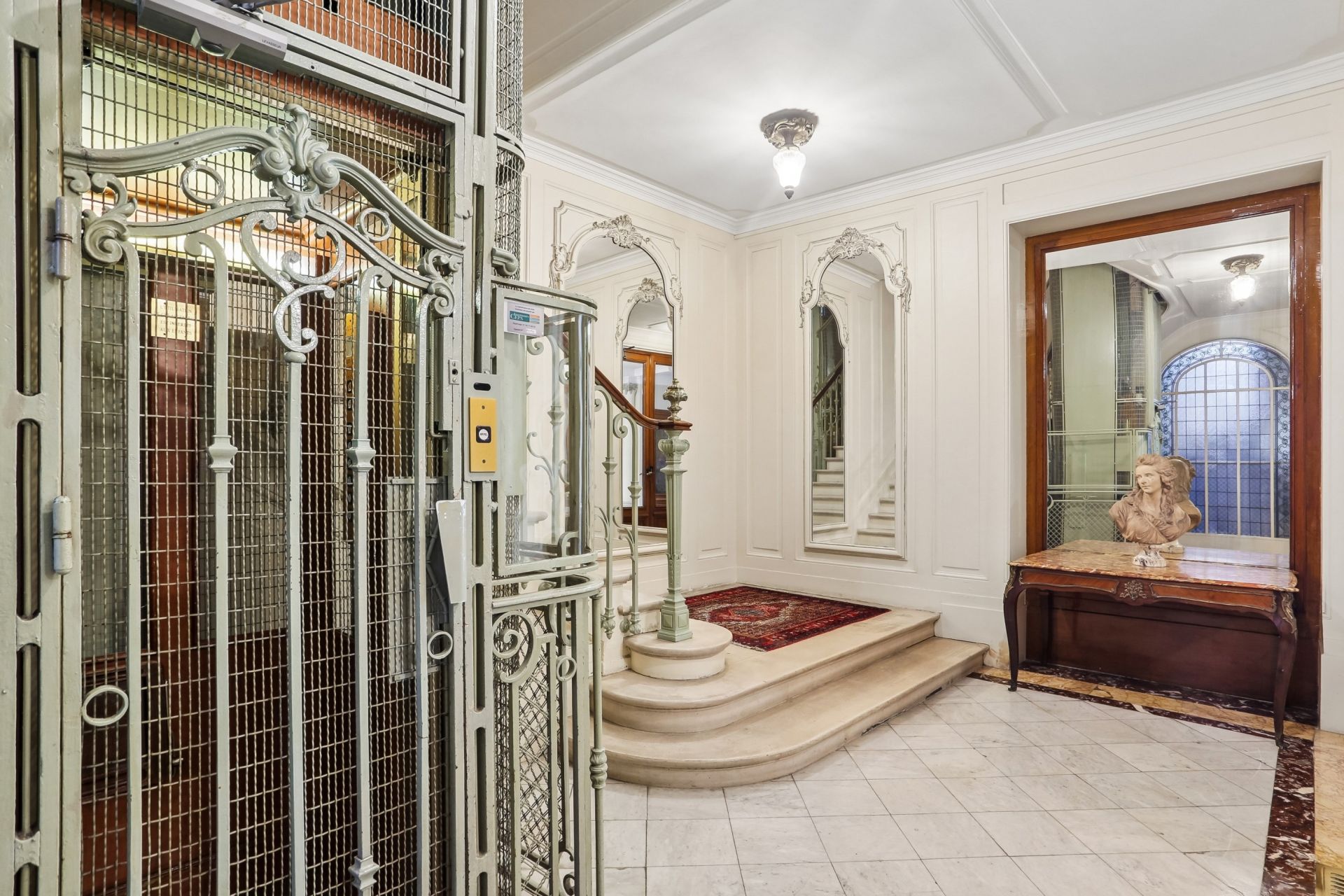 appartement 2 Pièces en location sur PARIS (75007)