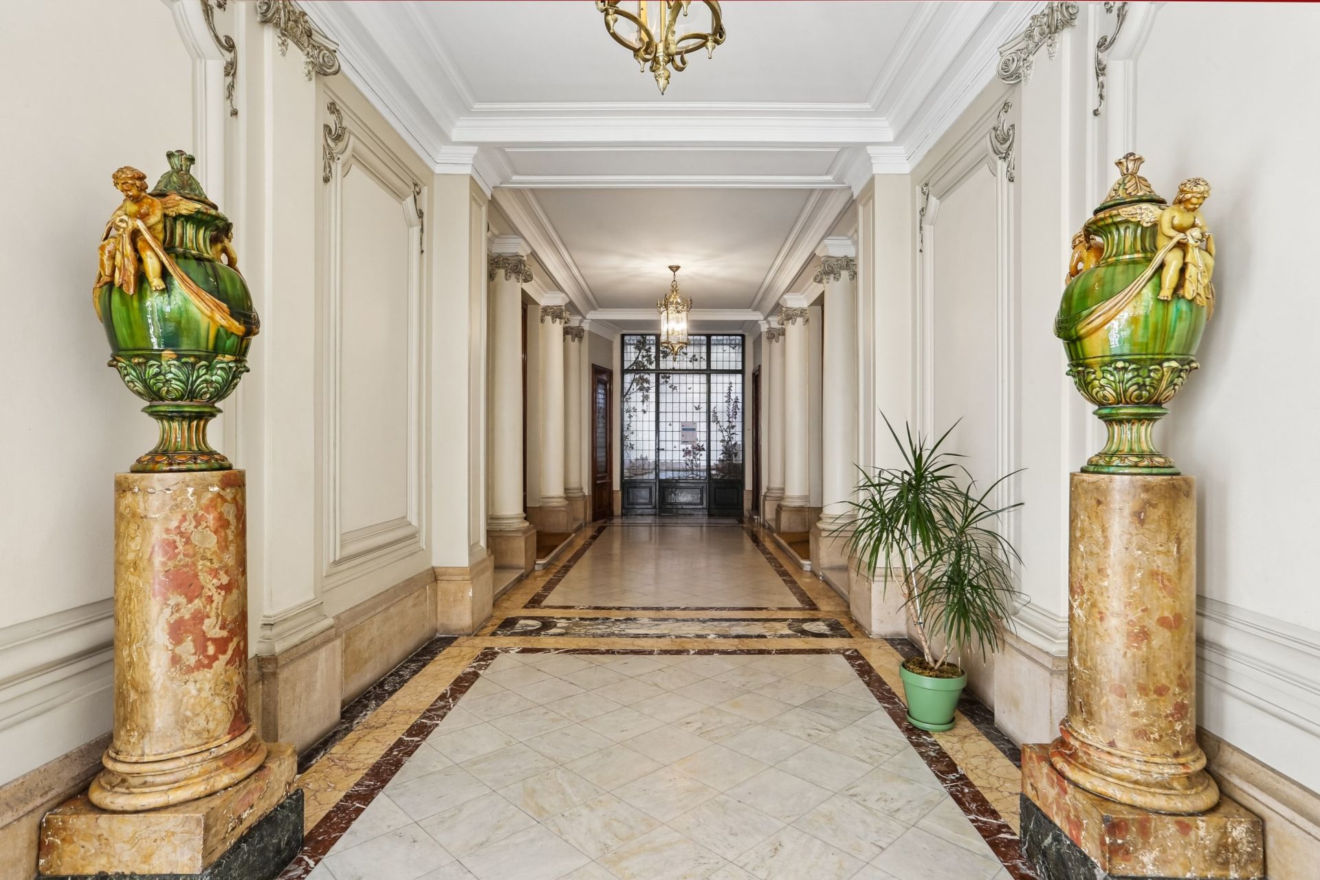 appartement 2 Pièces en location sur PARIS (75007)