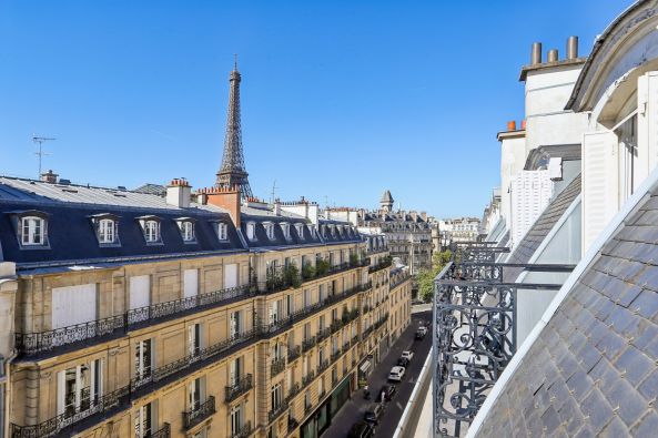 Rental Apartment Paris 7 2&nbsp;Rooms 35&nbsp;m²