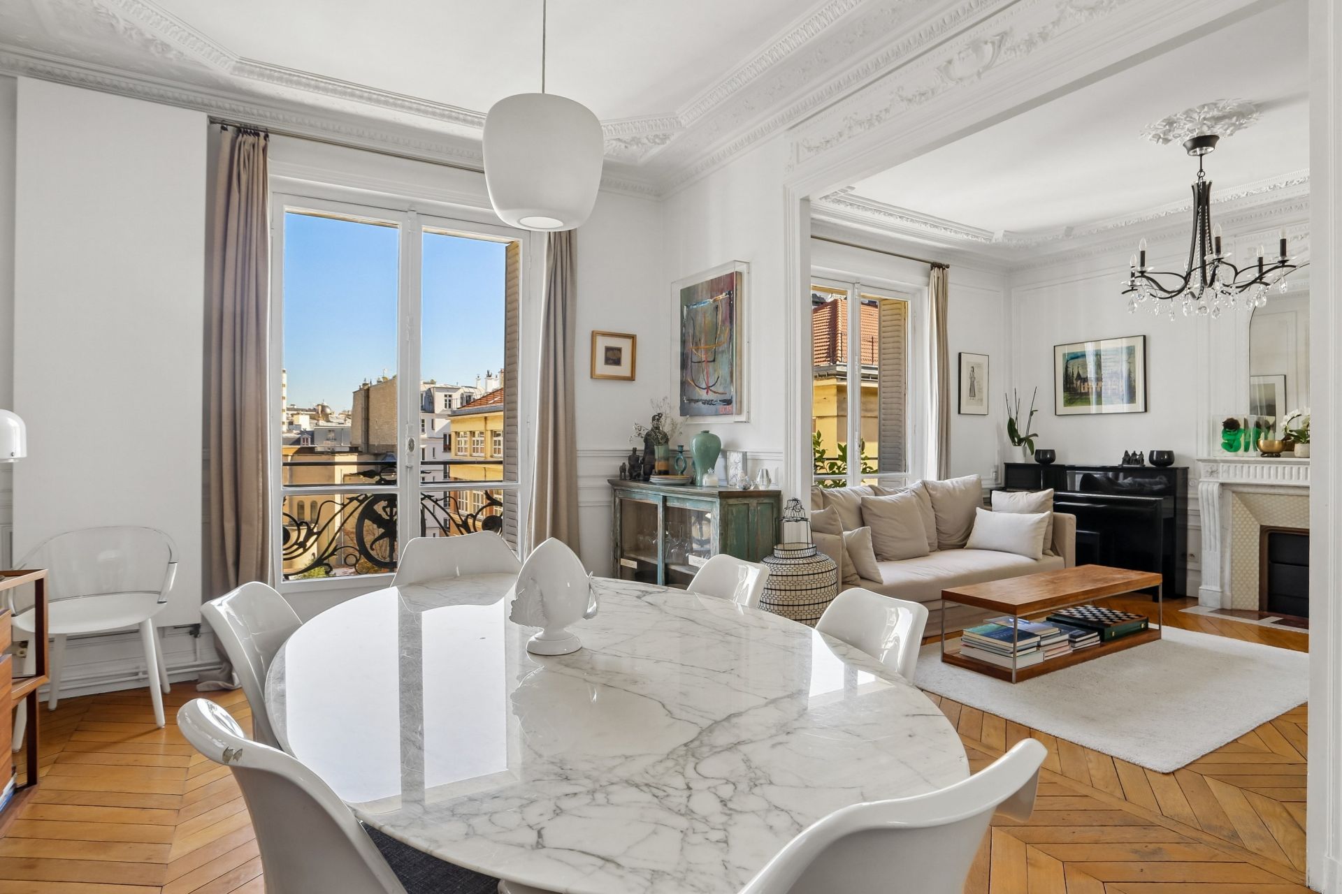 apartment 4 Rooms for sale on PARIS (75017)