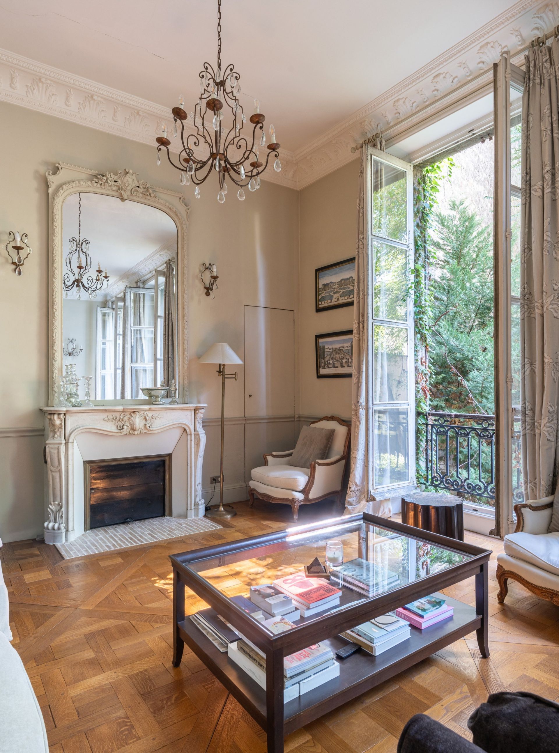 apartment 3 Rooms for sale on PARIS (75006)