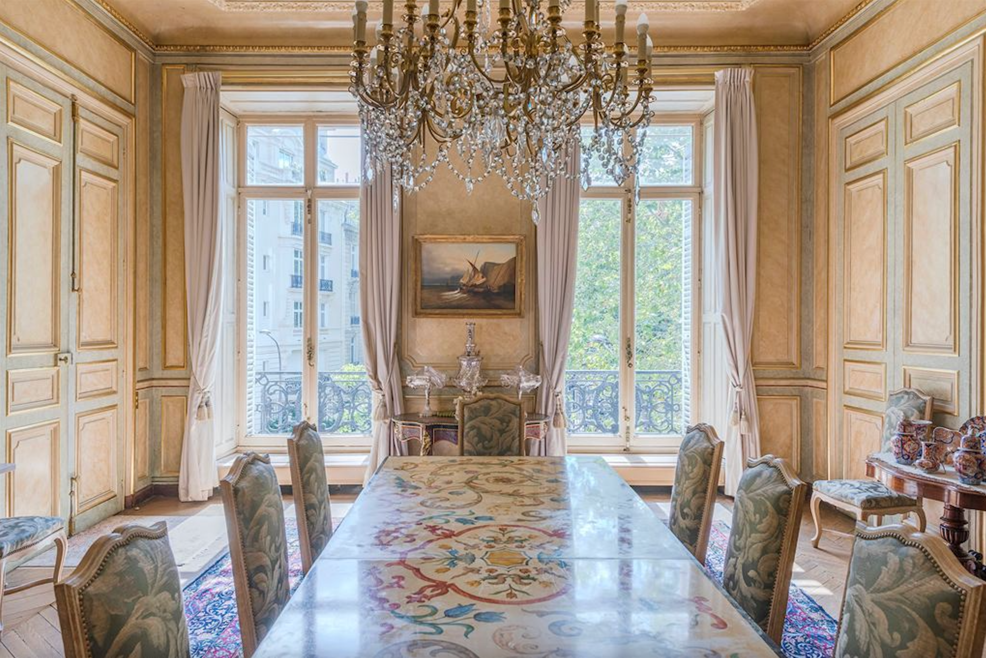 apartment 10 Rooms for sale on PARIS (75008)