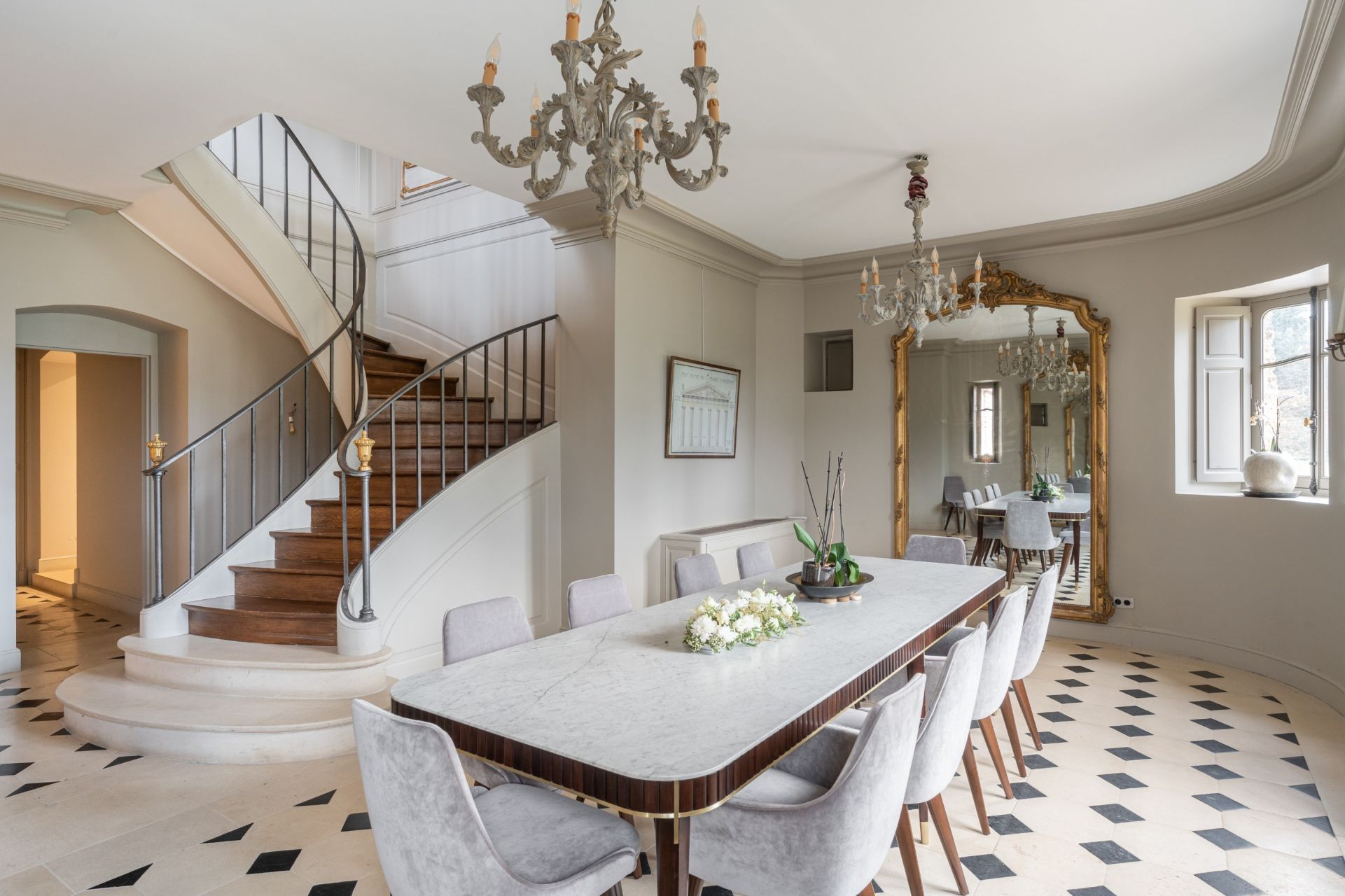 house 10 Rooms for sale on LOUVECIENNES (78430)