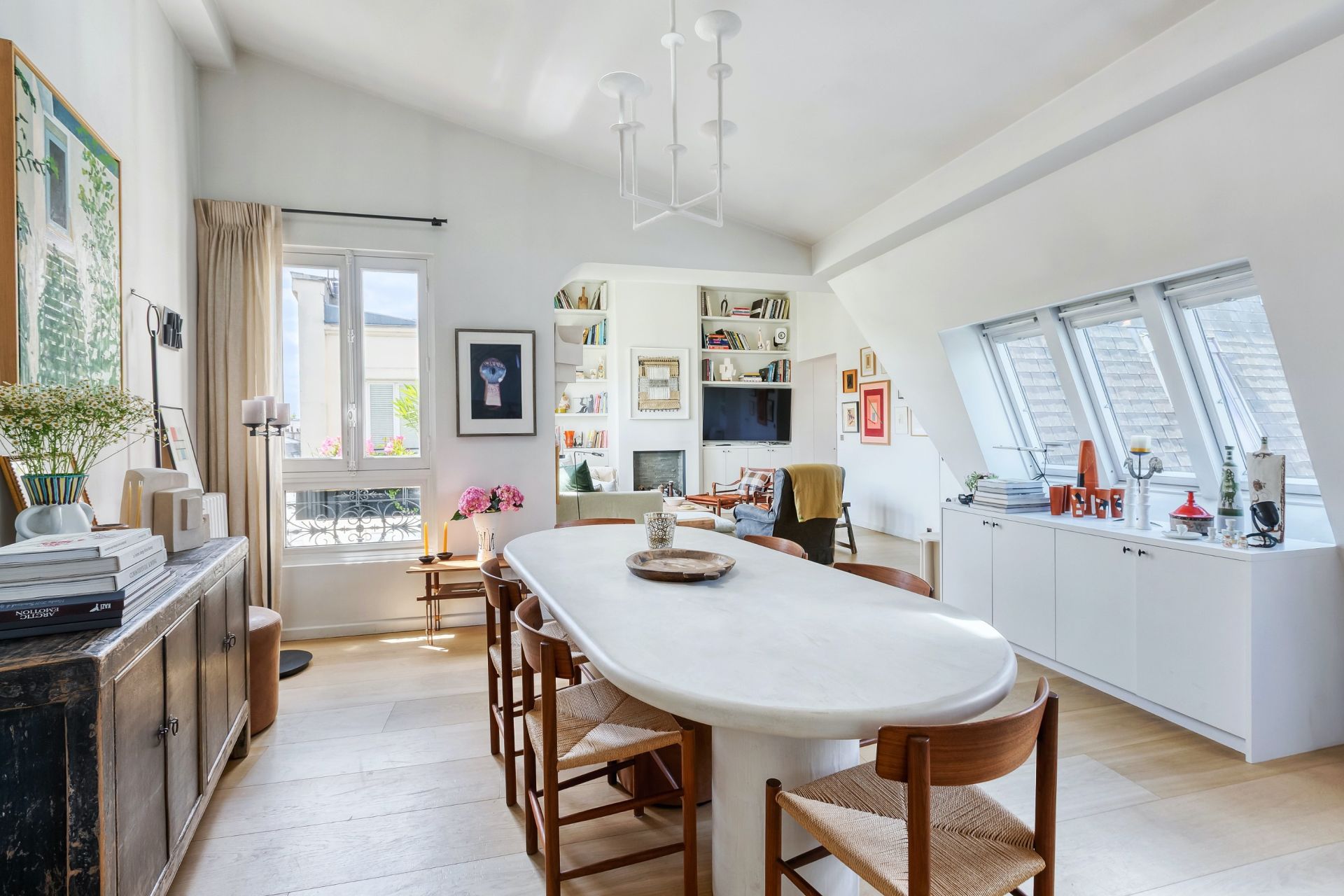 apartment 6 Rooms for sale on PARIS (75007)