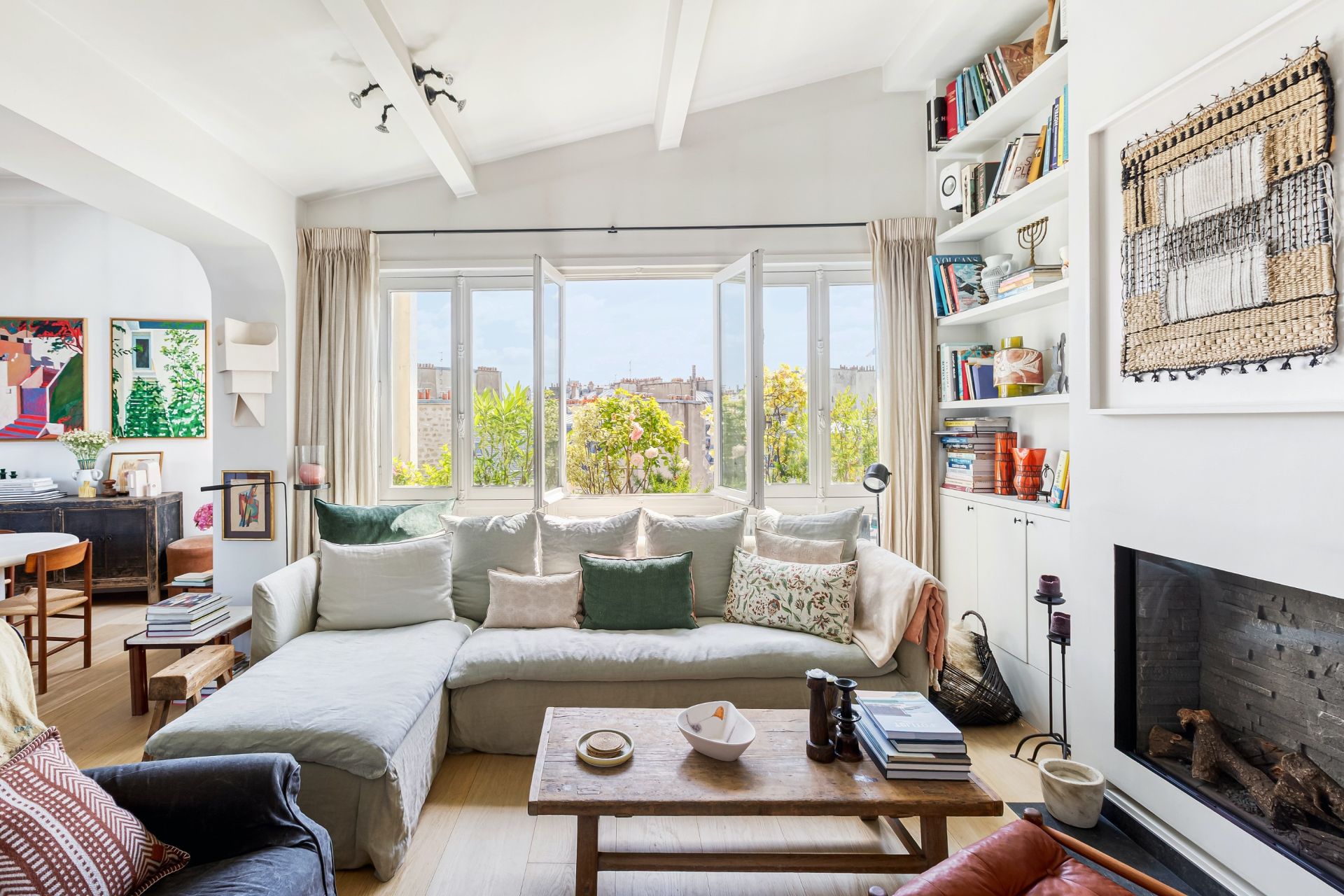 apartment 6 Rooms for sale on PARIS (75007)