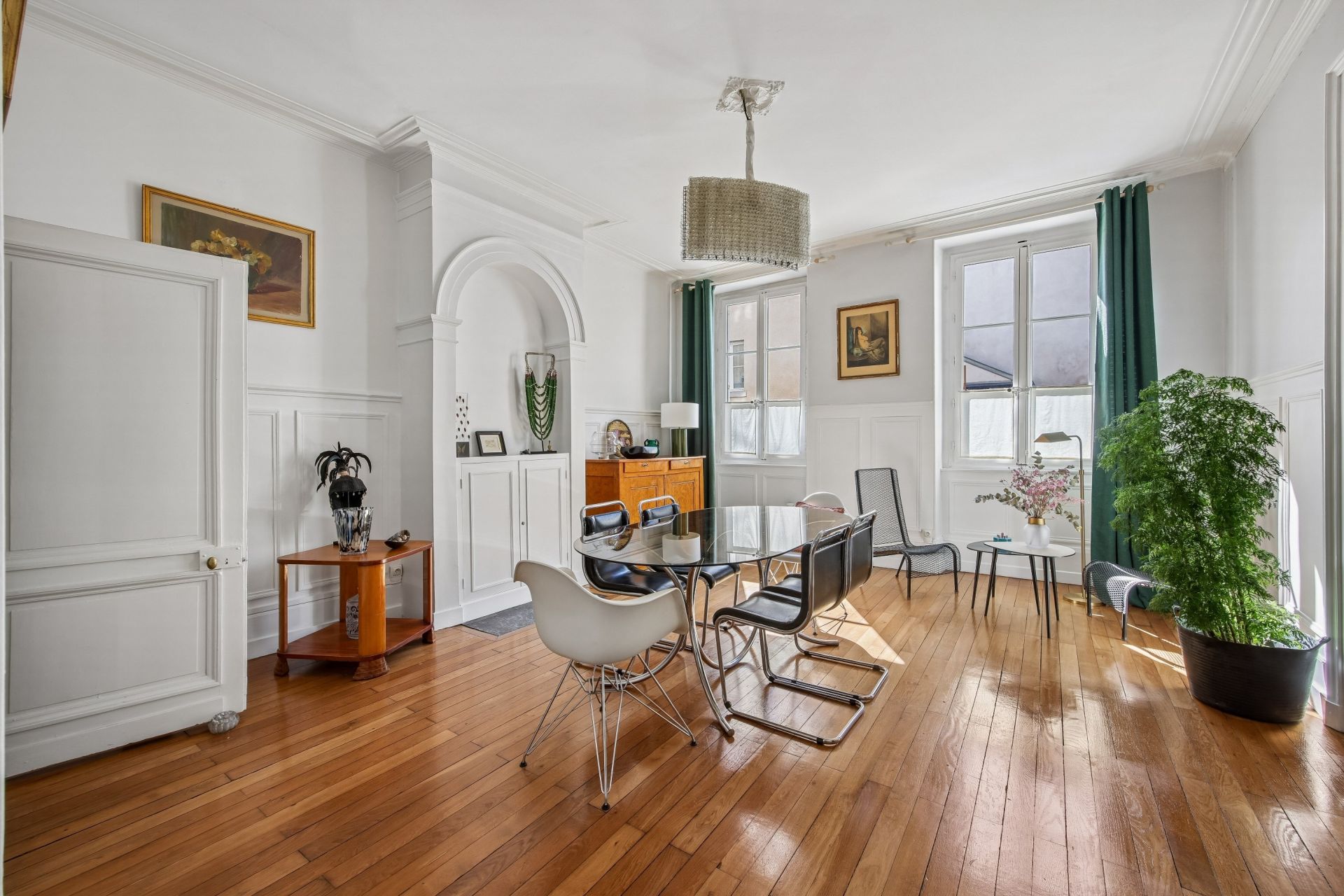 townhouse 10 Rooms for sale on ORLEANS (45000)