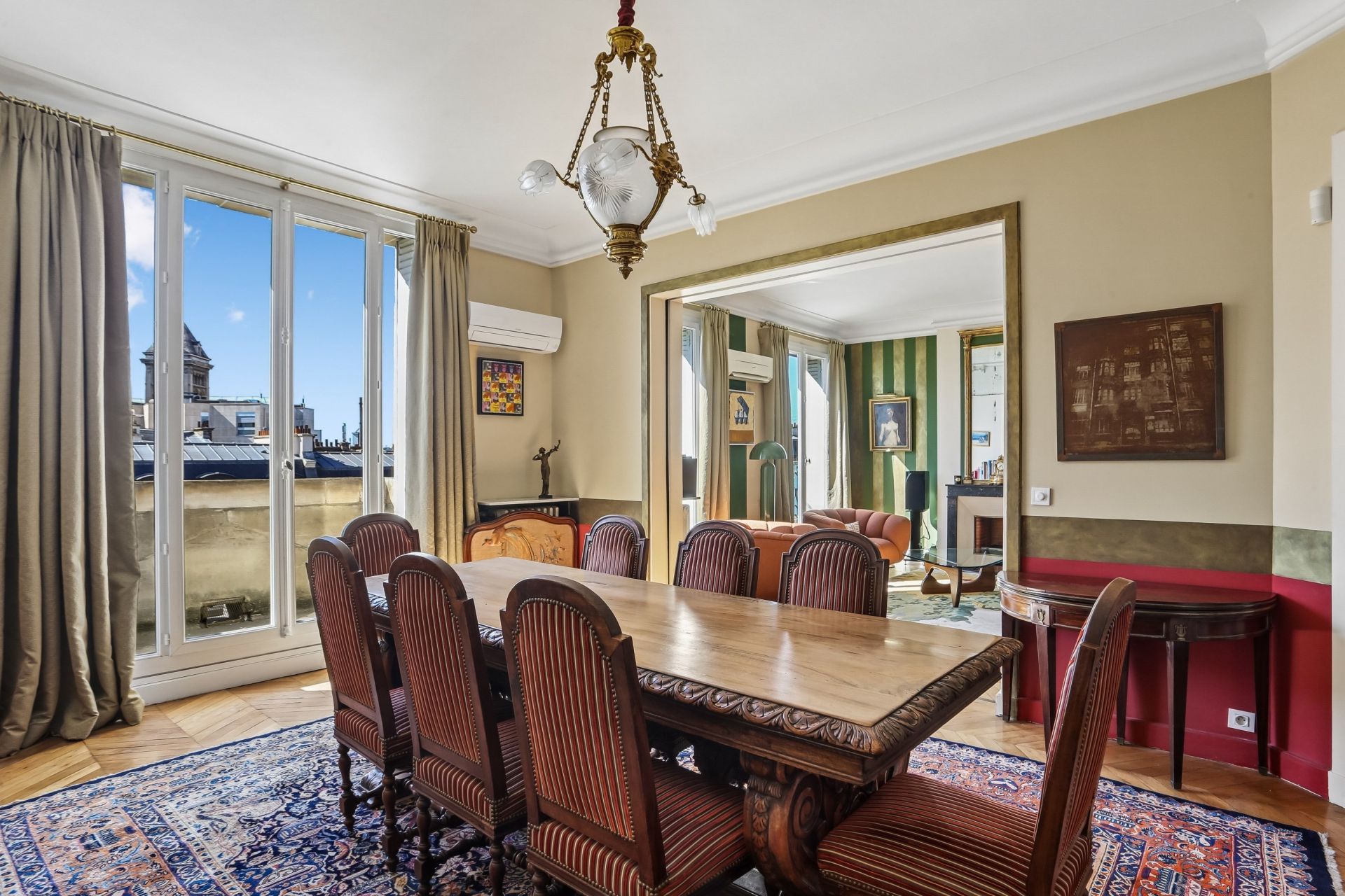 apartment 7 Rooms for sale on PARIS (75006)