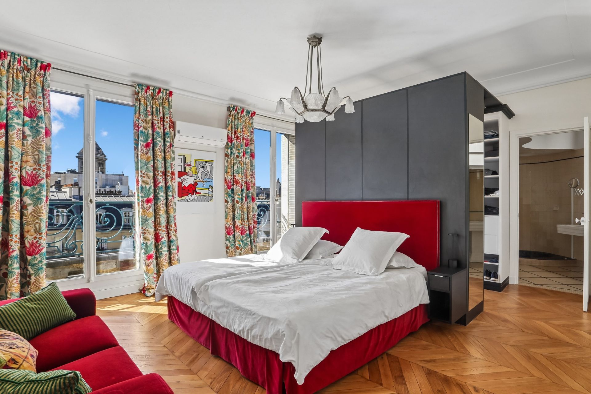 apartment 7 Rooms for sale on PARIS (75006)