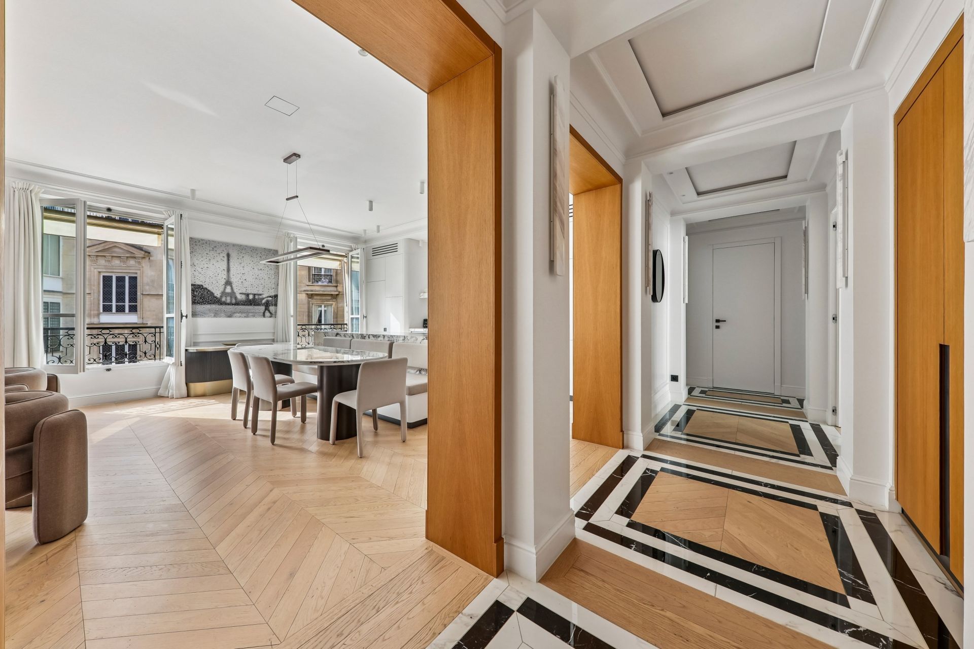 apartment 4 Rooms for rent on PARIS (75008)
