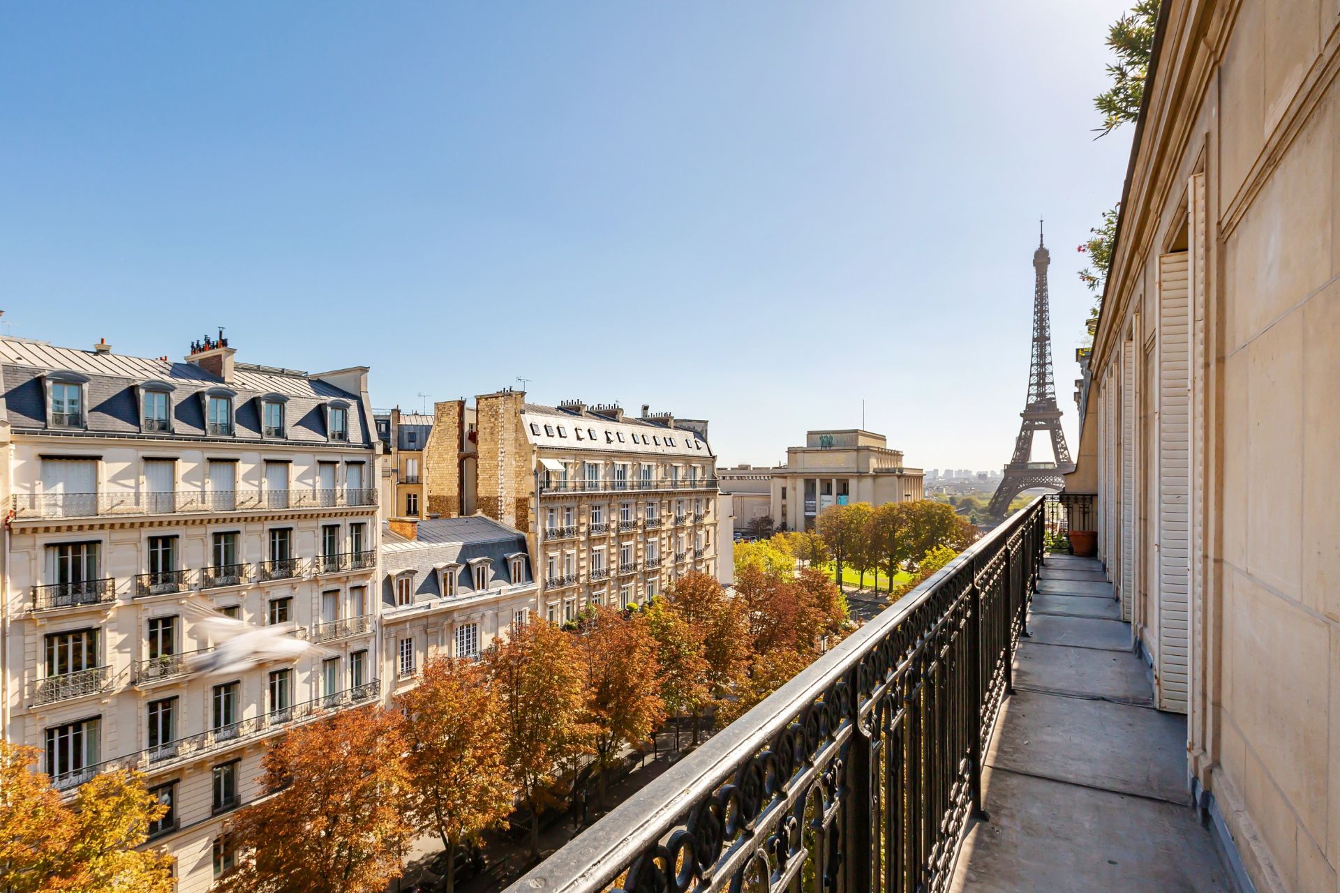 appartement 6 Pièces en vente sur PARIS (75116)