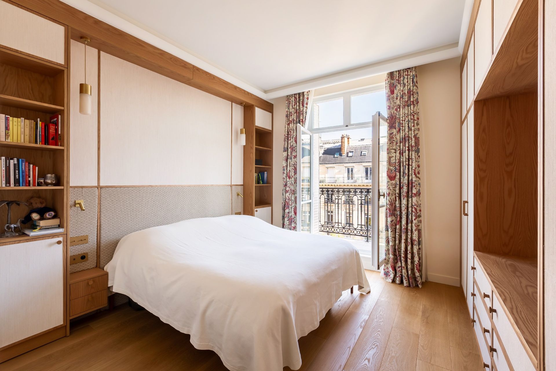 appartement 6 Pièces en vente sur PARIS (75116)