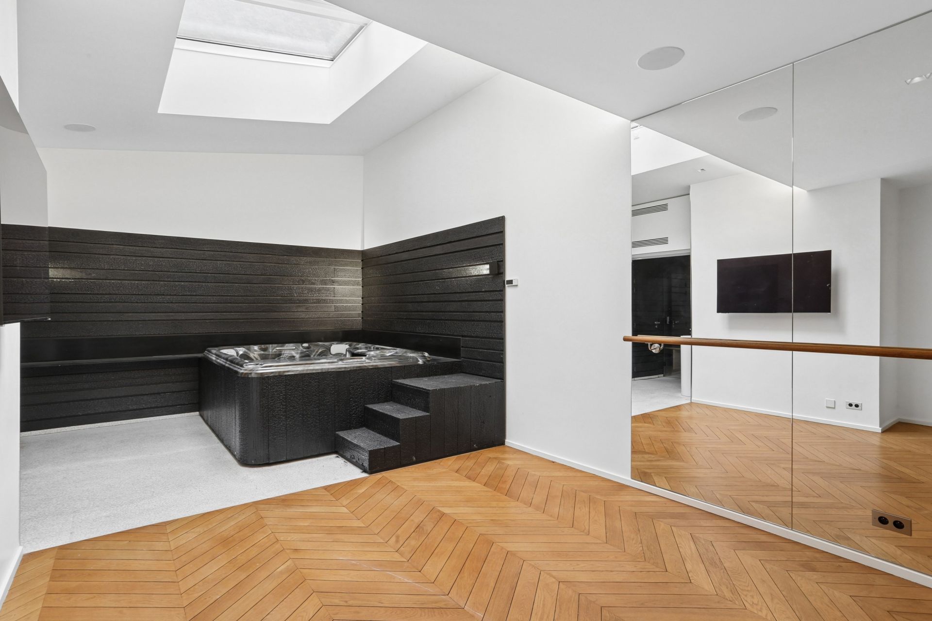 maison de ville 7 Pièces en vente sur PARIS (75016)