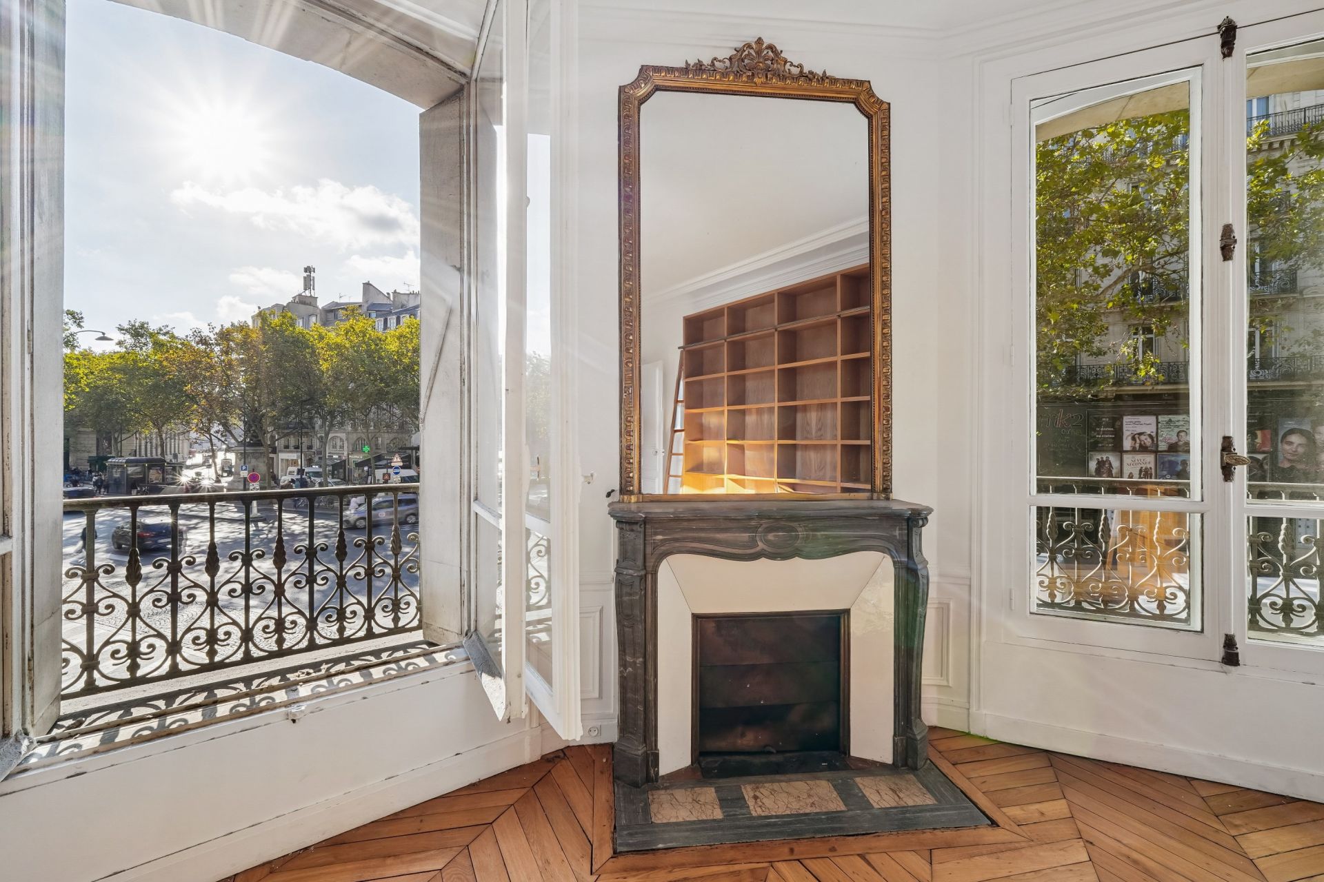 apartment 7 Rooms for sale on PARIS (75006)