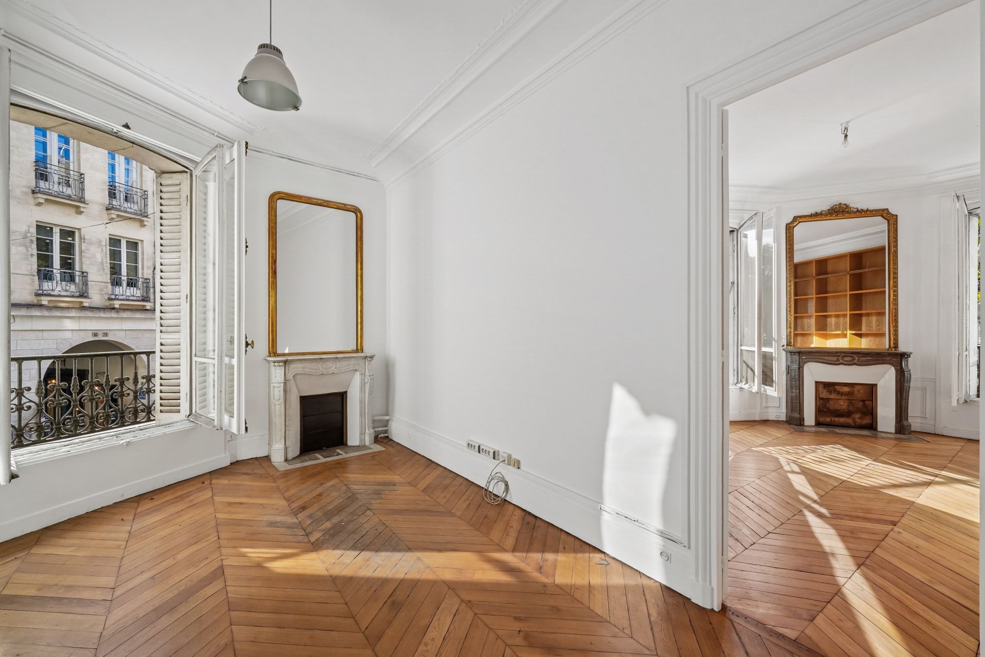 apartment 7 Rooms for sale on PARIS (75006)
