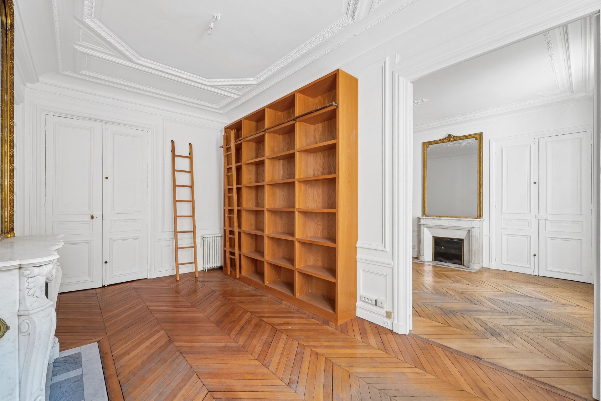 apartment 7 Rooms for sale on PARIS (75006)