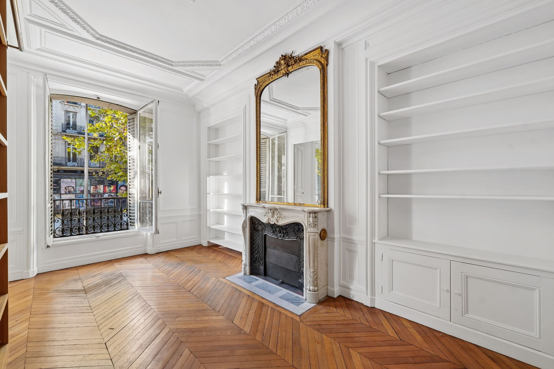 apartment 7 Rooms for sale on PARIS (75006)