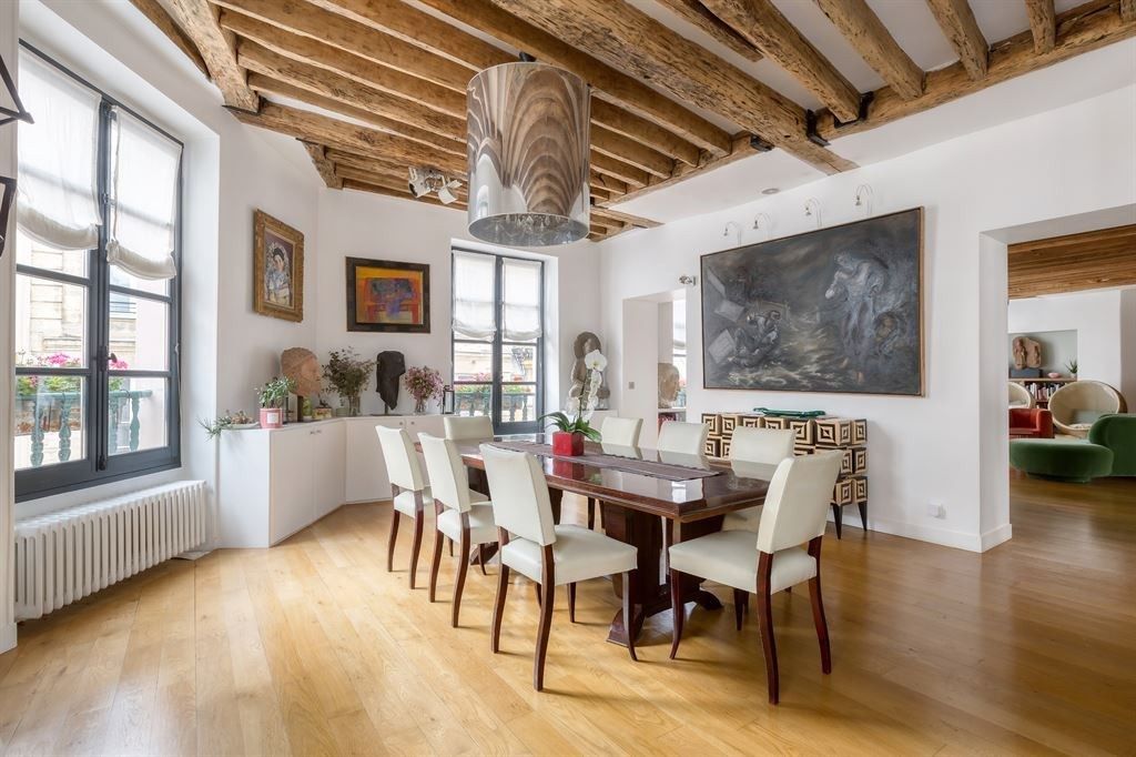 appartement 8 Pièces en location sur PARIS (75003)