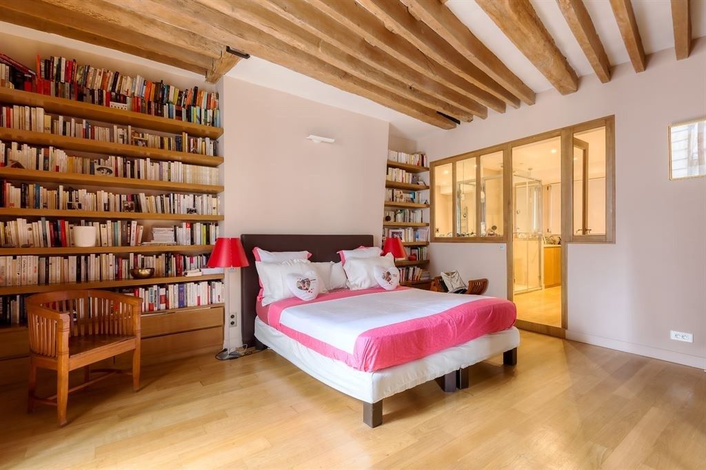 appartement 8 Pièces en location sur PARIS (75003)