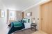 commercial local for sale on PARIS (75007)